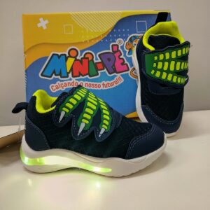 MINIPE TENI GARRAS DE DINOSAURIO