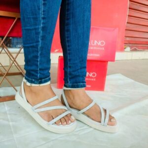 VIA UNO SANDALIA